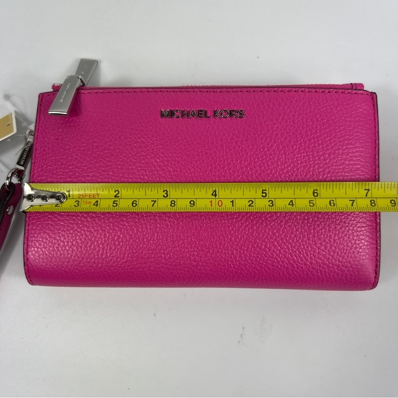 Michael Kors Hot Pink Multifunctional Wallet Wristlet NWT - Picture 10 of 12